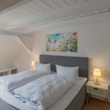 Wiesenquartier - Eingezaeuntes Grundstueck Und Platz Fuer 10 Personen Penkow