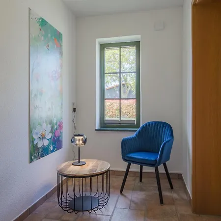 펜션 Wiesenquartier - Eingezaeuntes Grundstueck Und Platz Fuer 10 Personen *