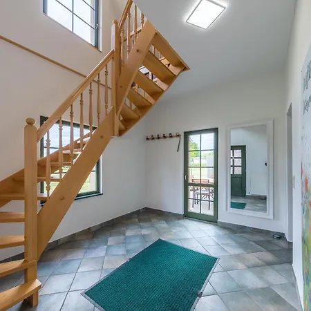 펜션 Wiesenquartier - Eingezaeuntes Grundstueck Und Platz Fuer 10 Personen *